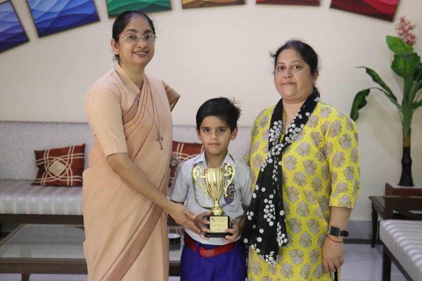 1ST POSITION IN UNDER-7 CHESS TOURNAMENT